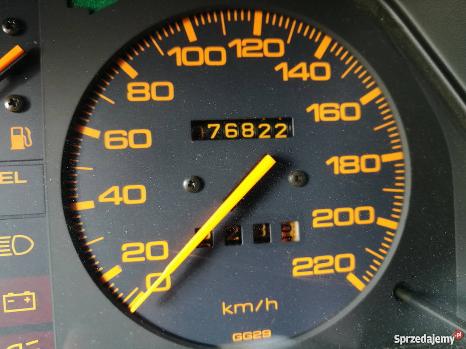 Mazda 626 II Coupe 20i GLX welurowa tapicerka Mazda Ożarów Mazowiecki