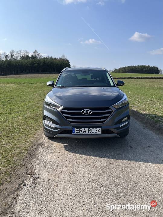 Hyundai Tuscon 16 benzyna NISKI PRZEBIEG pierwszy właściciel
