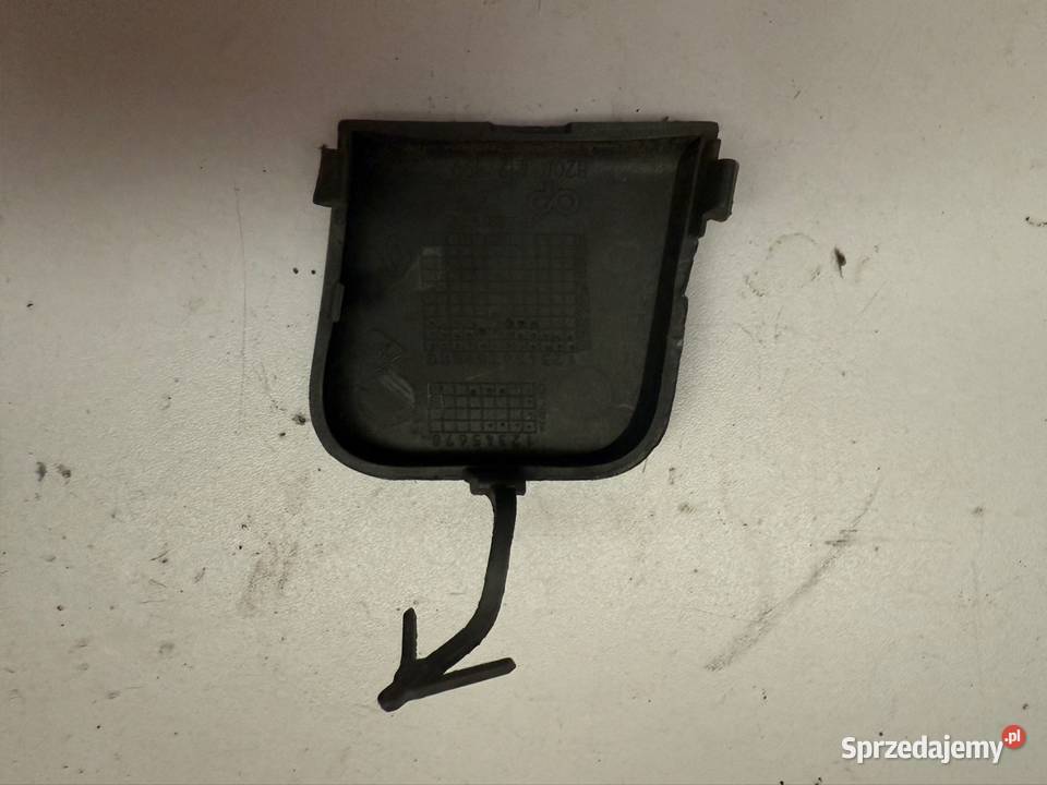 Zaślepka zderzaka haka przód Renault Megane II