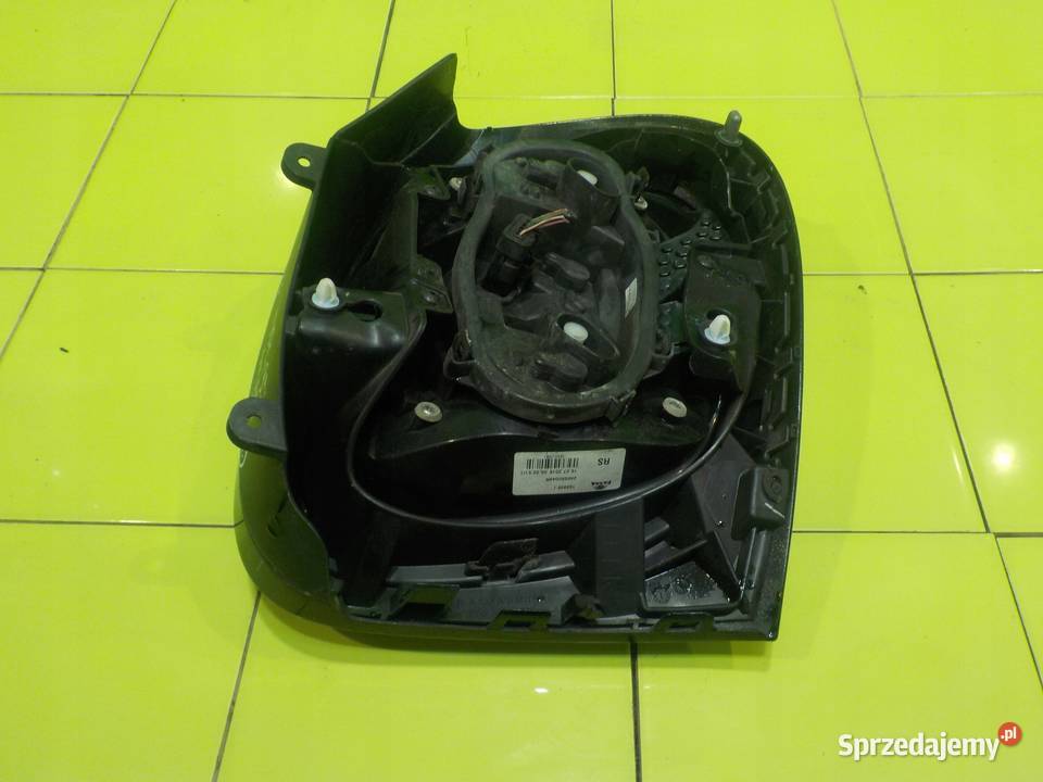 SMART FORFOUR II 10 B 16r 5D lampa lewa tyl