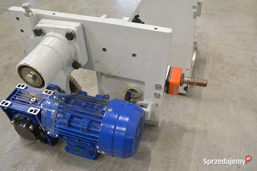 6575 PODAJNIK DO STRUGARKI CZTEROSTRONNEJ