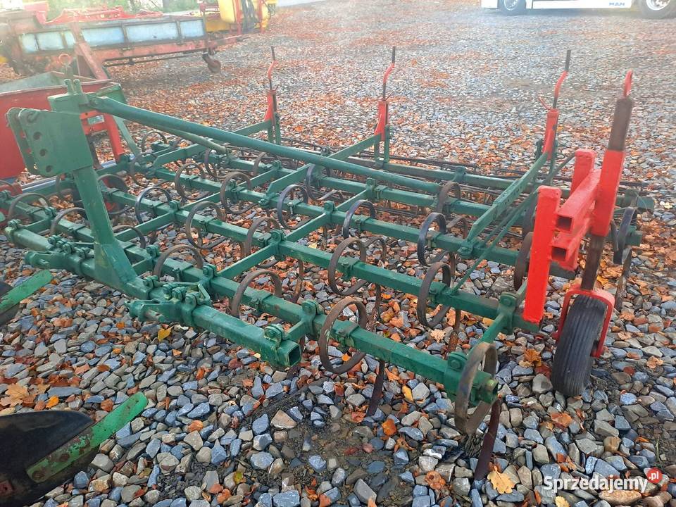 Kultywator agregat uprawowy regent stan idealny nieuszkodzony Kultywatory Limanowa
