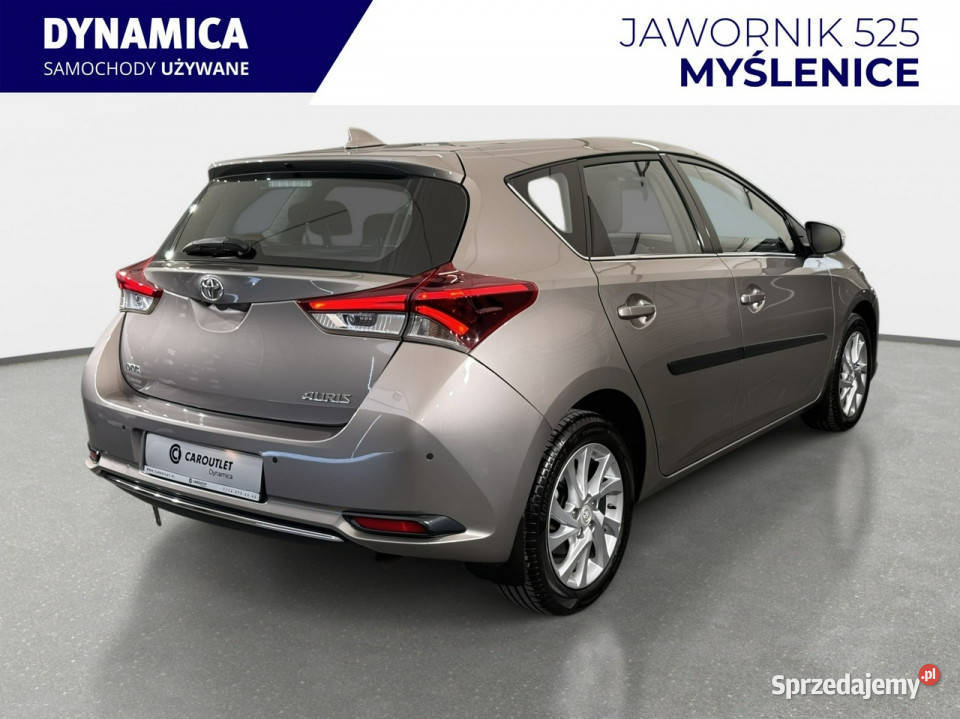 Toyota Auris 16 132 M6 20152016 r salon przebieg Myślenice