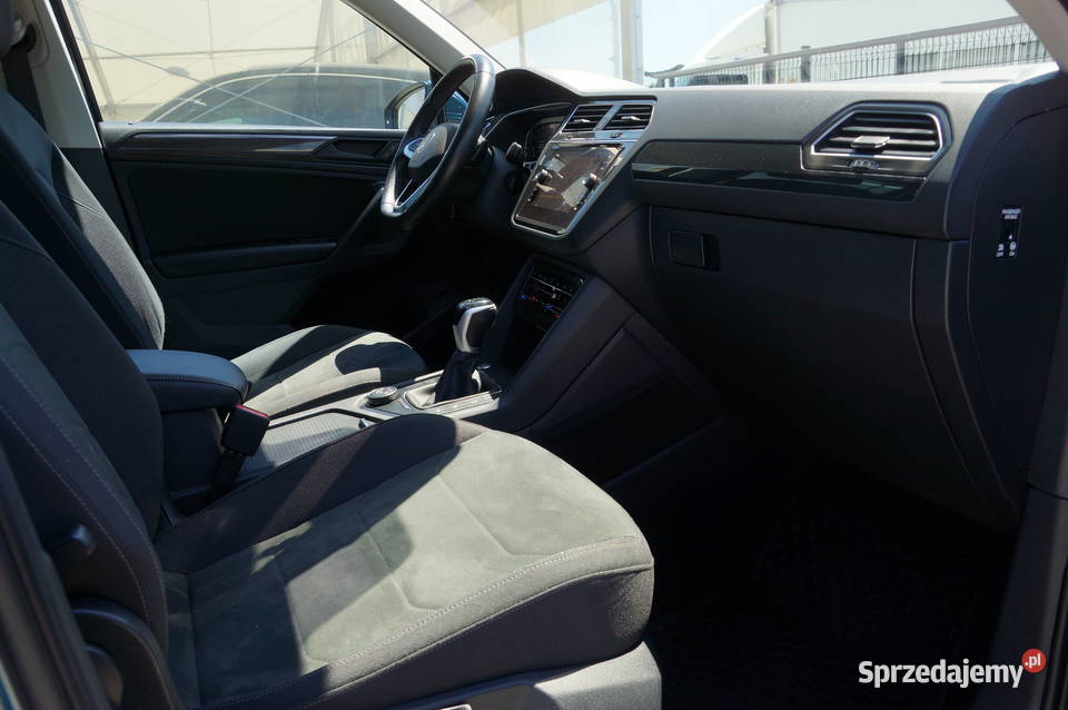 Volkswagen Tiguan 20 Benzyna 190 4x4 Lift Navi ASR (kontrola trakcji) Nowy Sącz