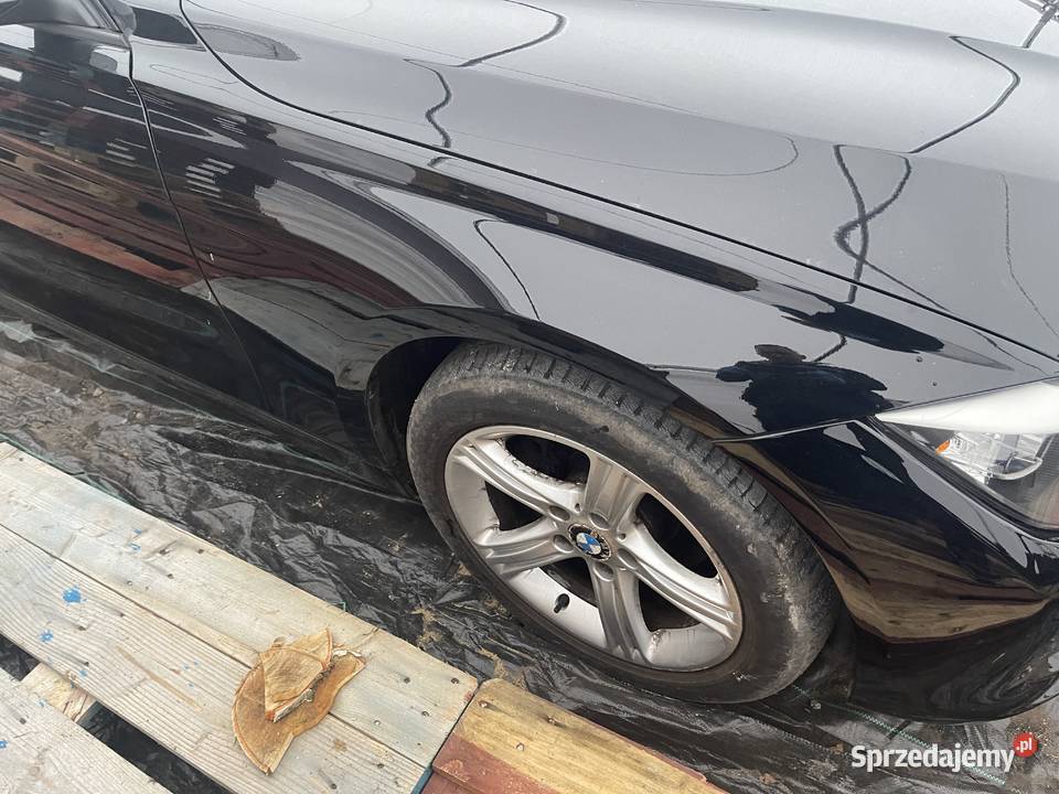 bmw f30 f31 błotnik prawy przód schwarz 2 668 osobowe Motoryzacja Chełm