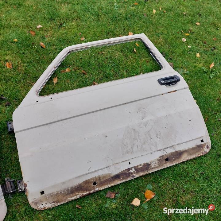 Drzwi lewe fiat 126p FL do poprawek opolskie Olesno