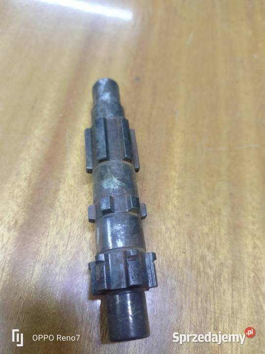 Wałek pośredni WSK WFM 125 Łubno