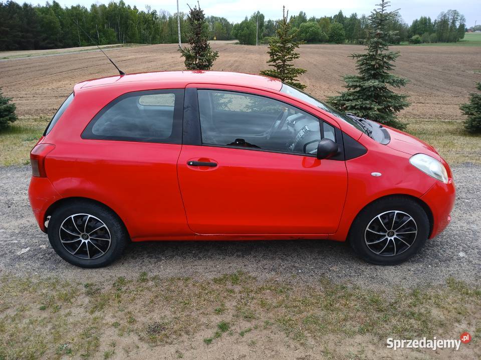 Toyota yaris 2008r mały przebieg nieuszkodzony Yaris Stary Kobrzyniec sprzedam