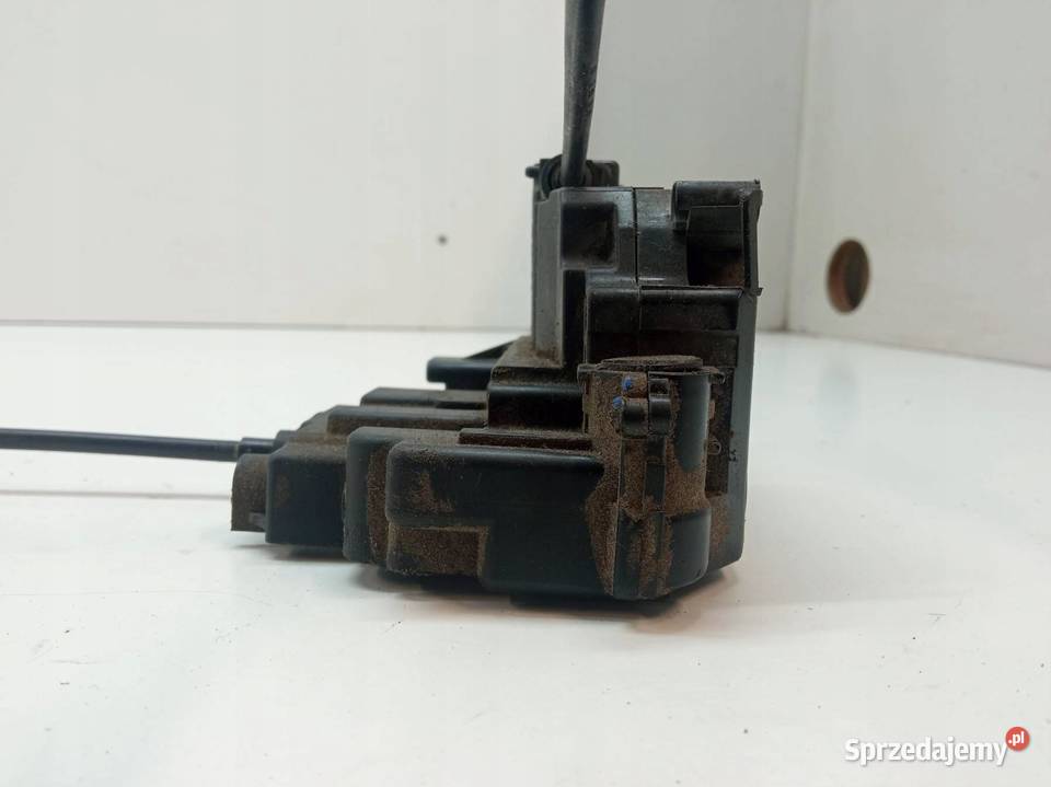 ZAMEK DRZWI PRAWY PRZÓD 219247D Renault Modus I