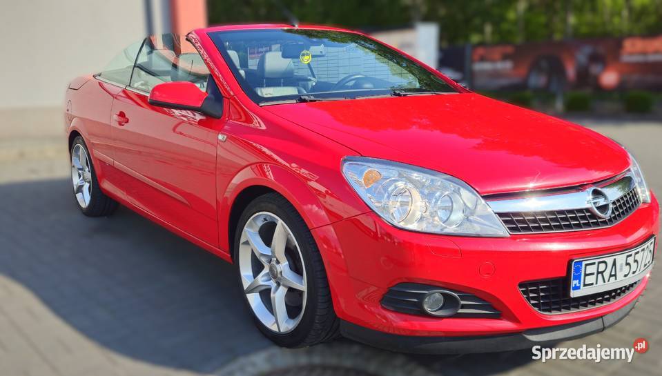 Opel Astra Kabriolet 19 CDTI 150 COSMO manualna Częstochowa