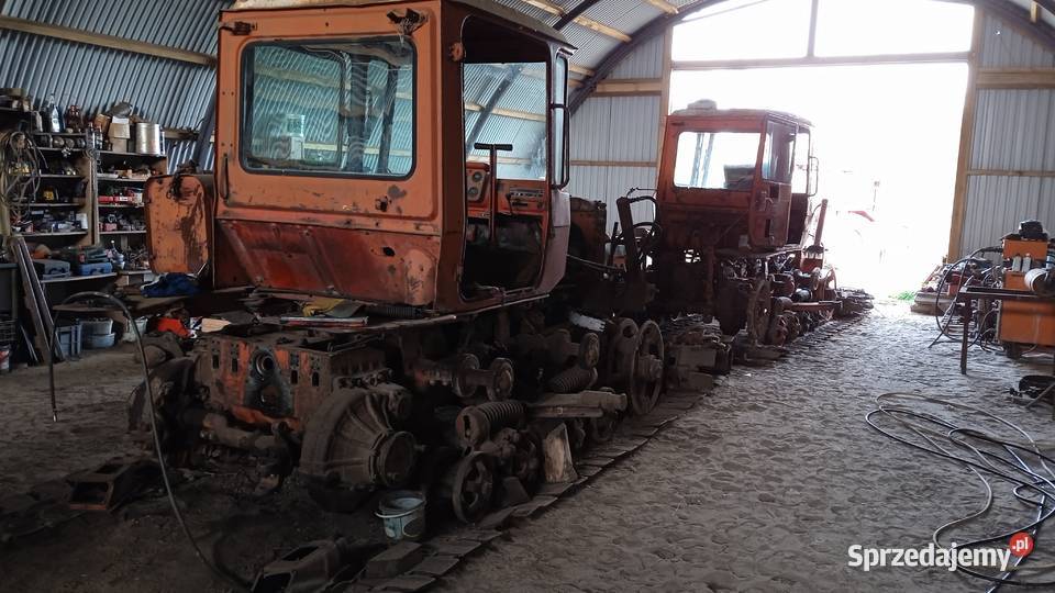 usługi naprawa odbudowa spycharka dt75 spychacz Rok produkcji 2025 Bryski