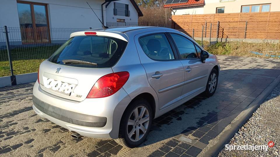 Peugeot 207 16 Hdi srebrny Wymieniony rozrząd Tarnów