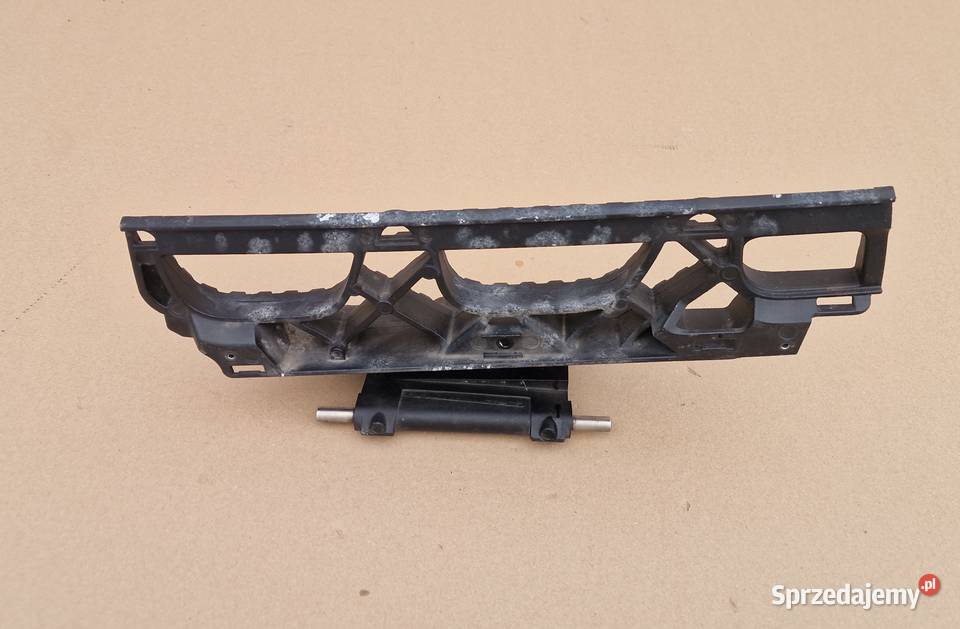 MERCEDES ACTROS MP4 AROCS STOPIEŃ GRILLA ciężarowe Bieleń