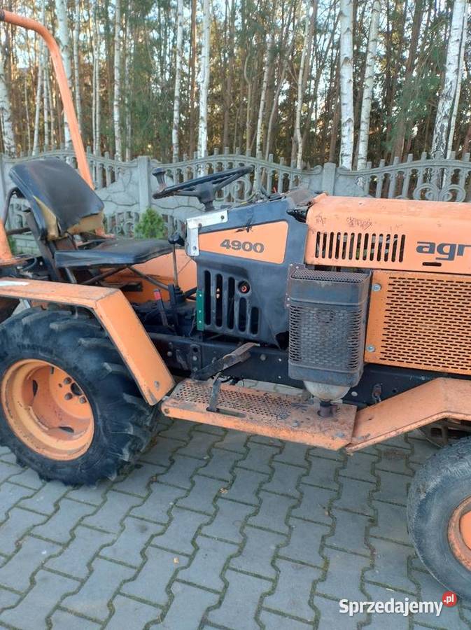 Traktor Agria 4900 z pługiem do śniegu Przasnysz