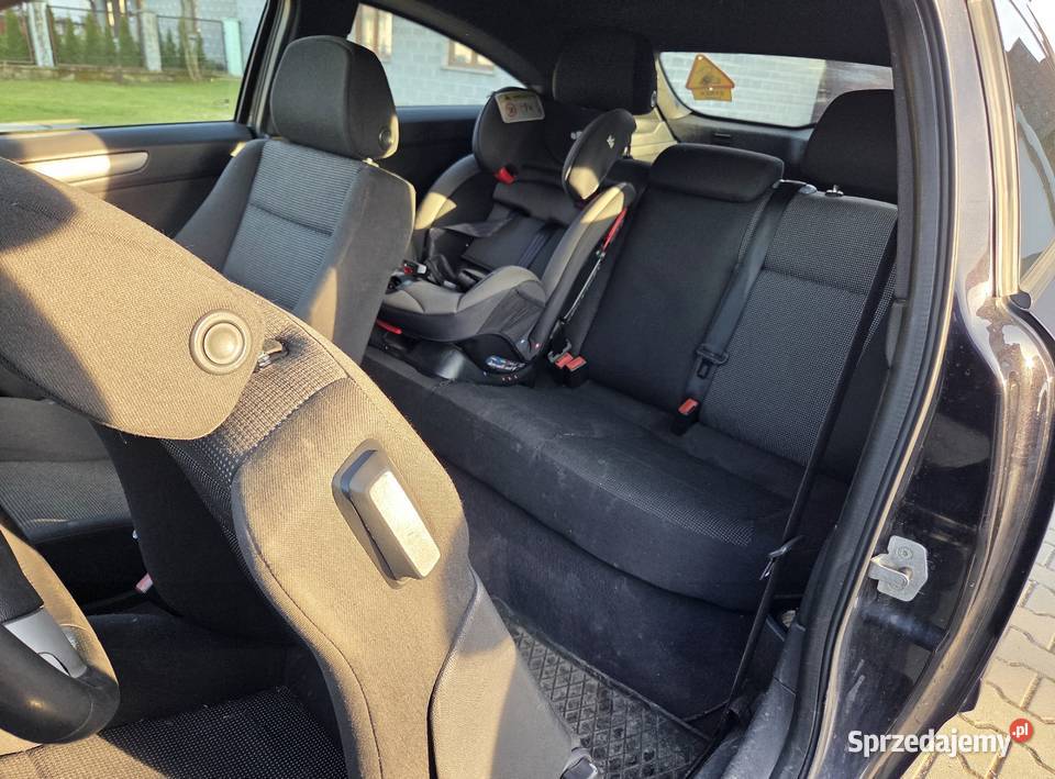 Sprzedam Opel Astra H GTC 19 CDTI120 2006r z małopolskie Nowy Targ