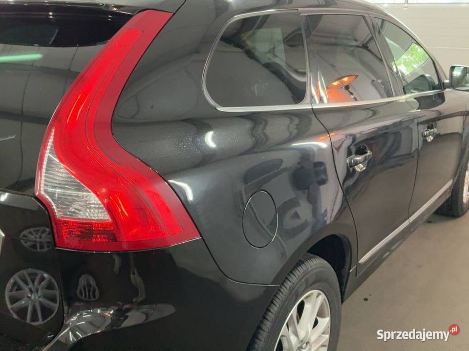Volvo Xc60 20 d3 150SummumManual Ostrowiec Świętokrzyski