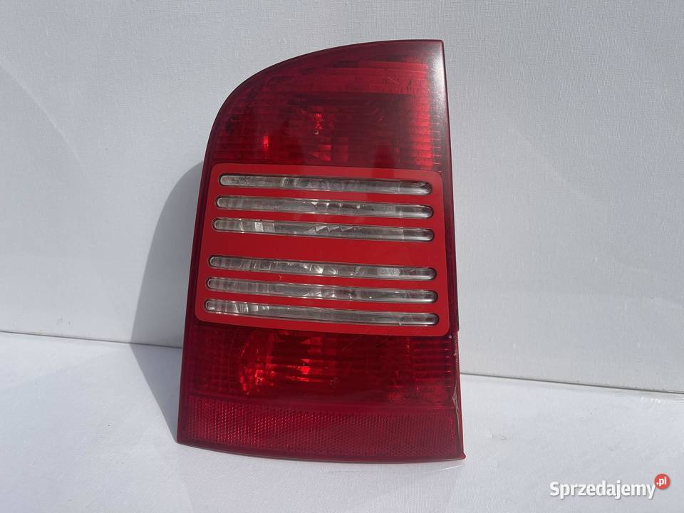 SKODA OCTAVIA KOMBI LEWA LAMPA TYŁ lewe Ostroróg