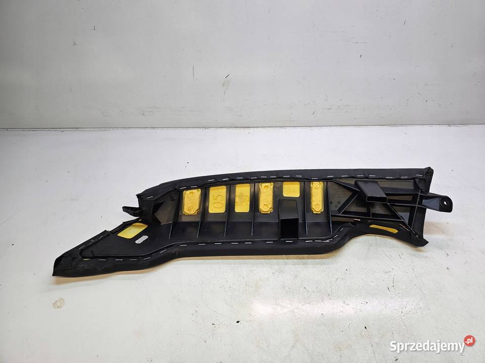 BOCZEK KANAPY PRAWY TYŁ AUDI A4 B8 A5 8T0857792