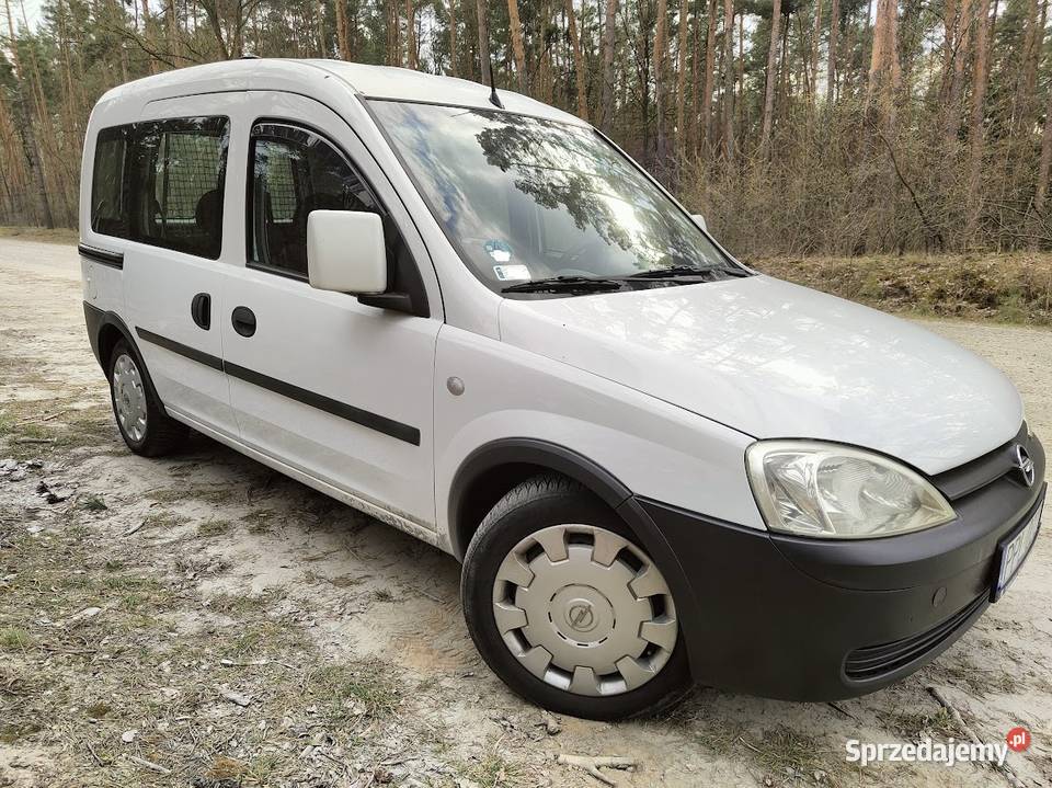 Opel Combo 13 CDTi Klima Niski Przebieg nieuszkodzony Combo Pleszew