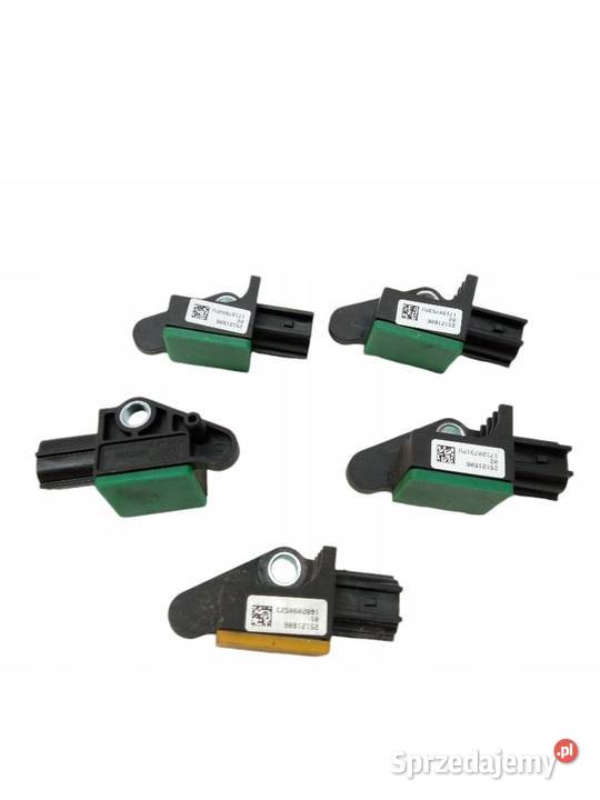 CZUJNIK SENSOR UDERZENIOWY ZESTAW 5N0959351B osobowe sprzedam