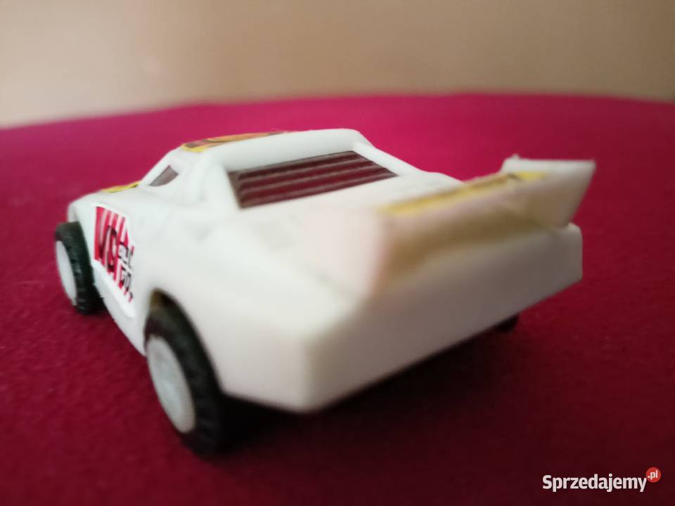 Zabawka PRL Lancia podkarpackie