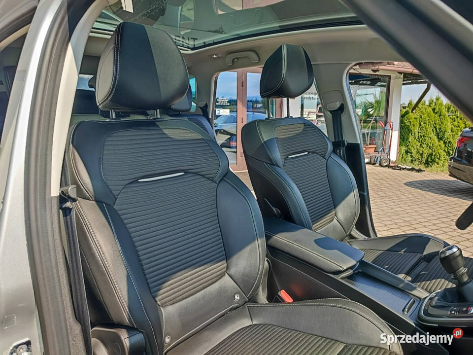 Renault Scenic 13 TCe BOSEEdition 40 t 159 IV 159KM Ustroń