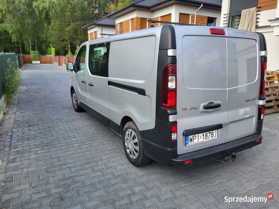 Renault Trafic III 2017 16 L2H1 Doka 125 FV 23 furgon Warszawa