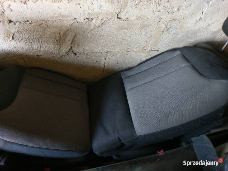 Fotele kompletne Ford Maverick II 20012007 EU mazowieckie sprzedam