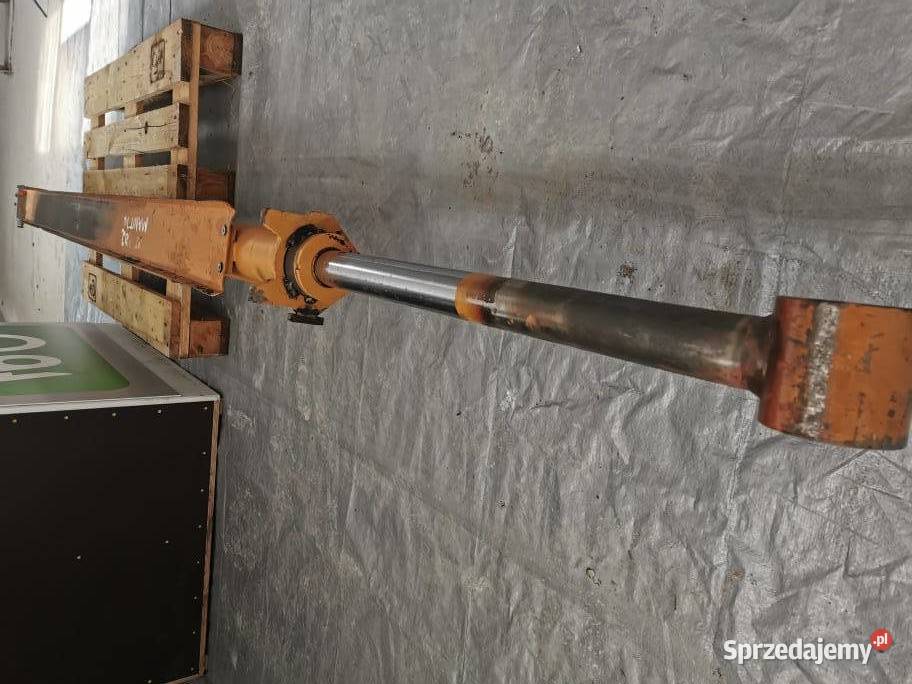 Siłownik wysuwu ramienia Manitou MT 932 Wilkowo