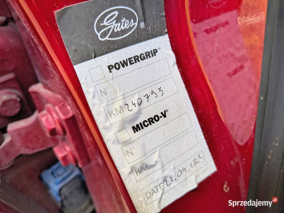 Alfa Romeo Giulietta 16 JTDm nowe opony DNA aluminiowe felgi Szczerców sprzedam