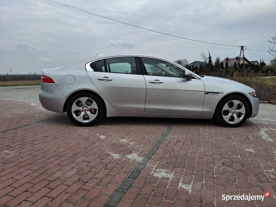 Jaguar XE 2017 25t76 elegancki komfortowy i Stale sprzedam
