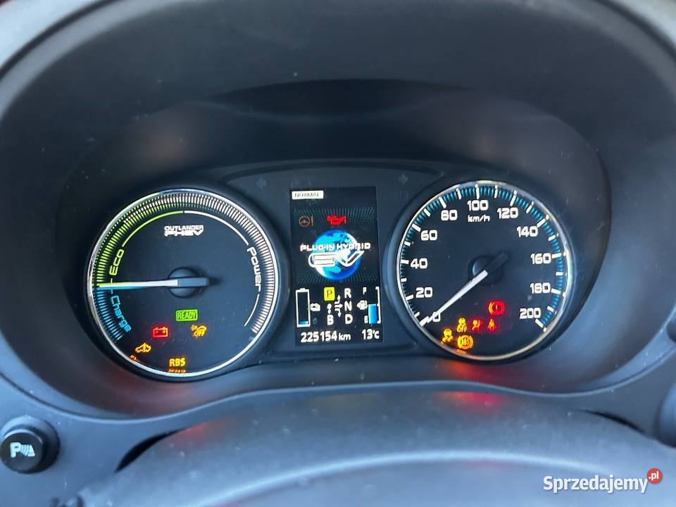 Mitsubishi Outlander 20 FV 23 nowy hybryda dolnośląskie Wrocław sprzedam