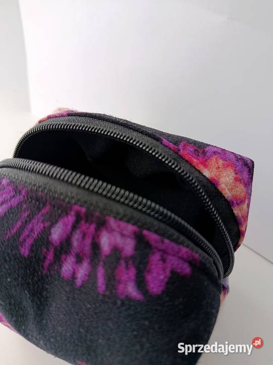 Kosmetyczka duża materiałowa w kwiaty zestaw wielkopolskie Konin