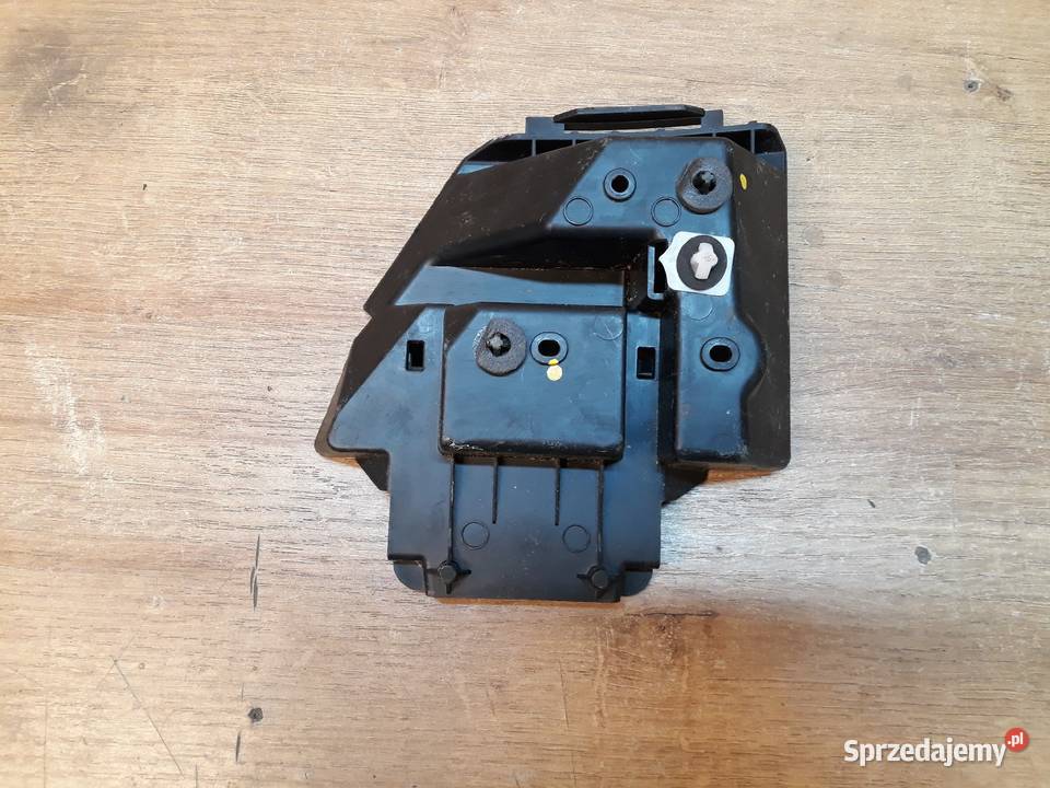 FORD FOCUS MK4 ŚLIZG ZDERZAKA PRAWY TYŁ Międzychód