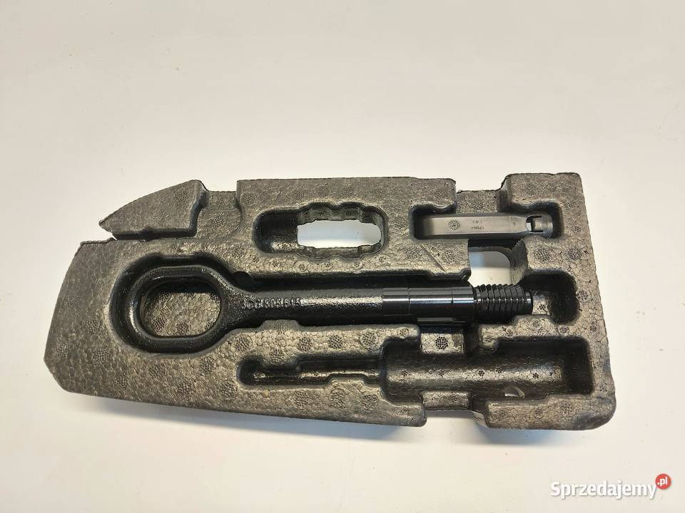 Cupra Tavascan 11H 2025 wkład ucho hak styropian