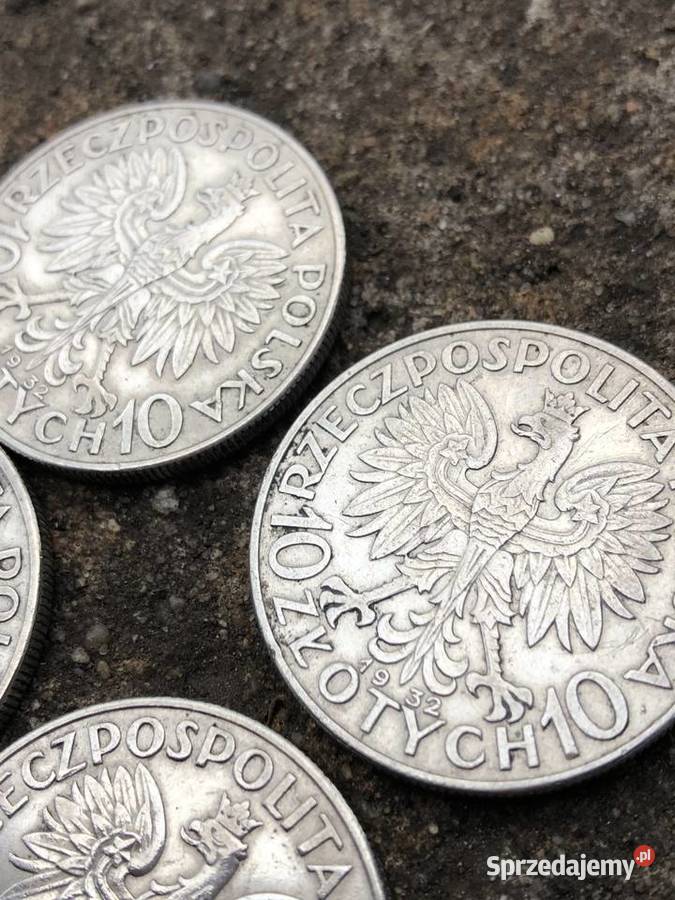 10 1932 głowa kobiety 4 sztuki Łowicz