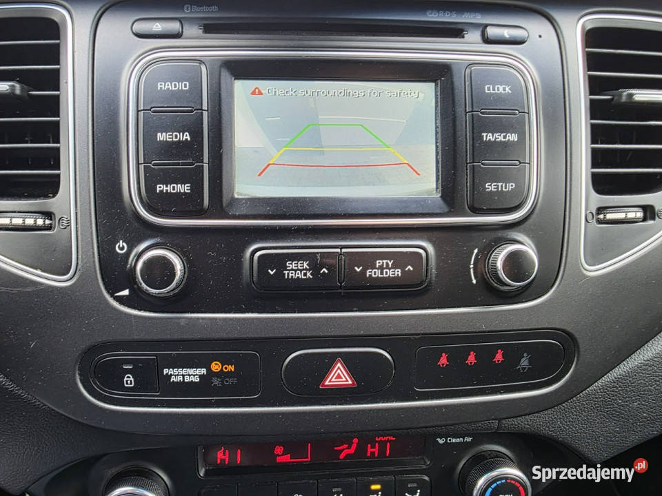 Kia Carens 16 benzynakamera cofaniaopłacona IV kurtyny powietrzne Carens Żabno