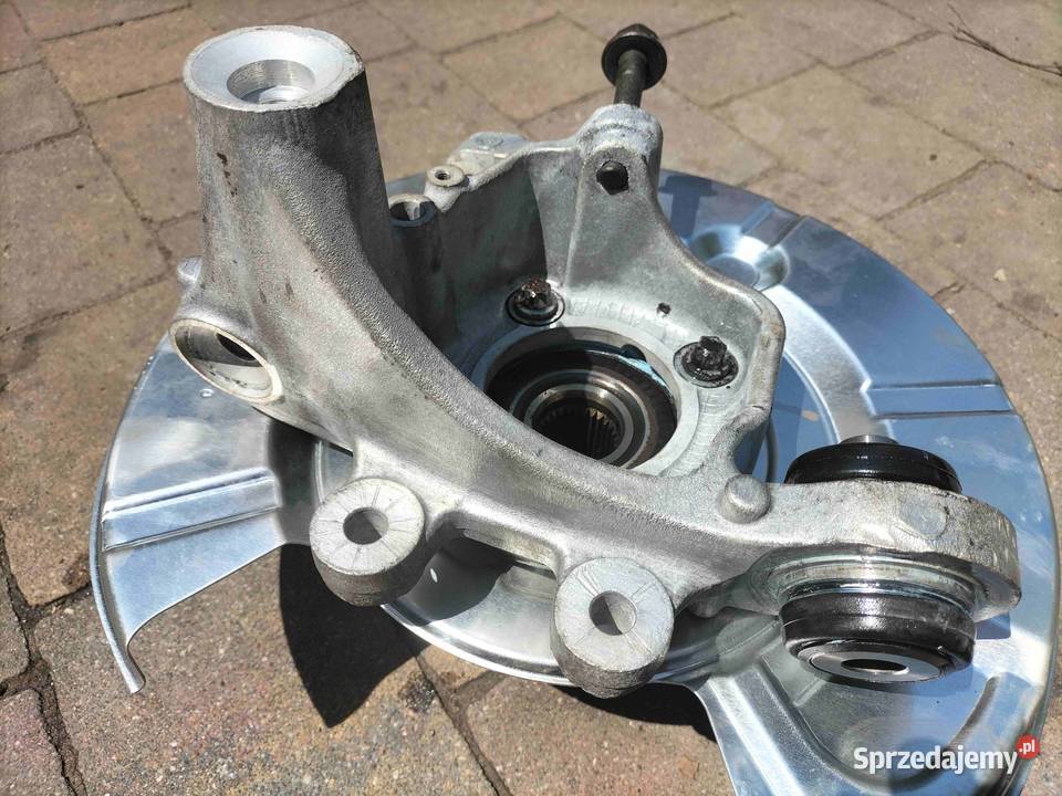 Zwrotnica lewa tylna BMW E63 E64 E65 E66 Stan śląskie Poręba