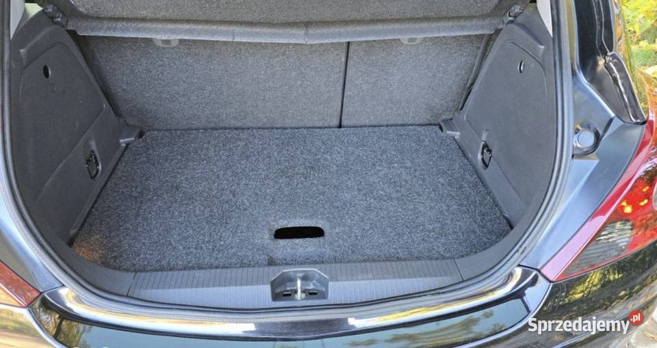 Opel Corsa D 14 16V Edition sprowadzony Mrągowo