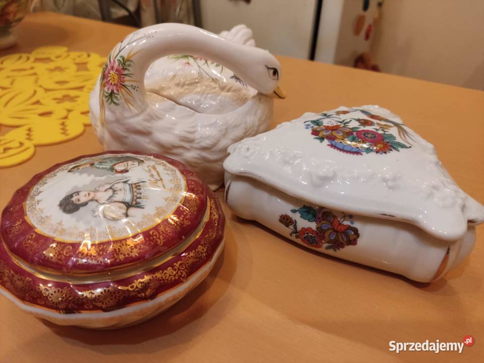 puzdro bomboniera szkatułka z porcelany Gorzów Wielkopolski