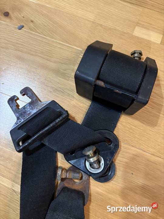 Mercedes W111 W108 pasy bezpieczeństwa ESSEM osobowe Pasy bezpieczeństwa Stare Skoszewy