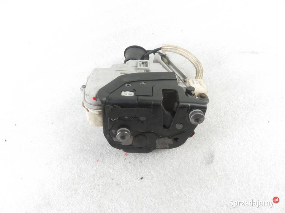 ZAMEK LEWY PRZEDNI AUDI A6 4F2 C6 4F1837015 małopolskie