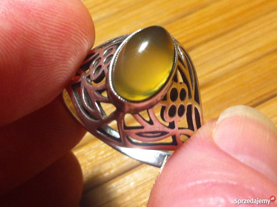 Srebrny pierścionek z naturalnym kamieniem Lublin