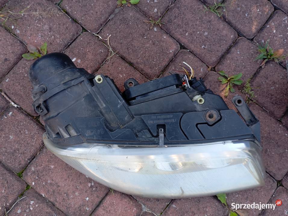 Lampa xenon passat b5 lift Nadarzyn