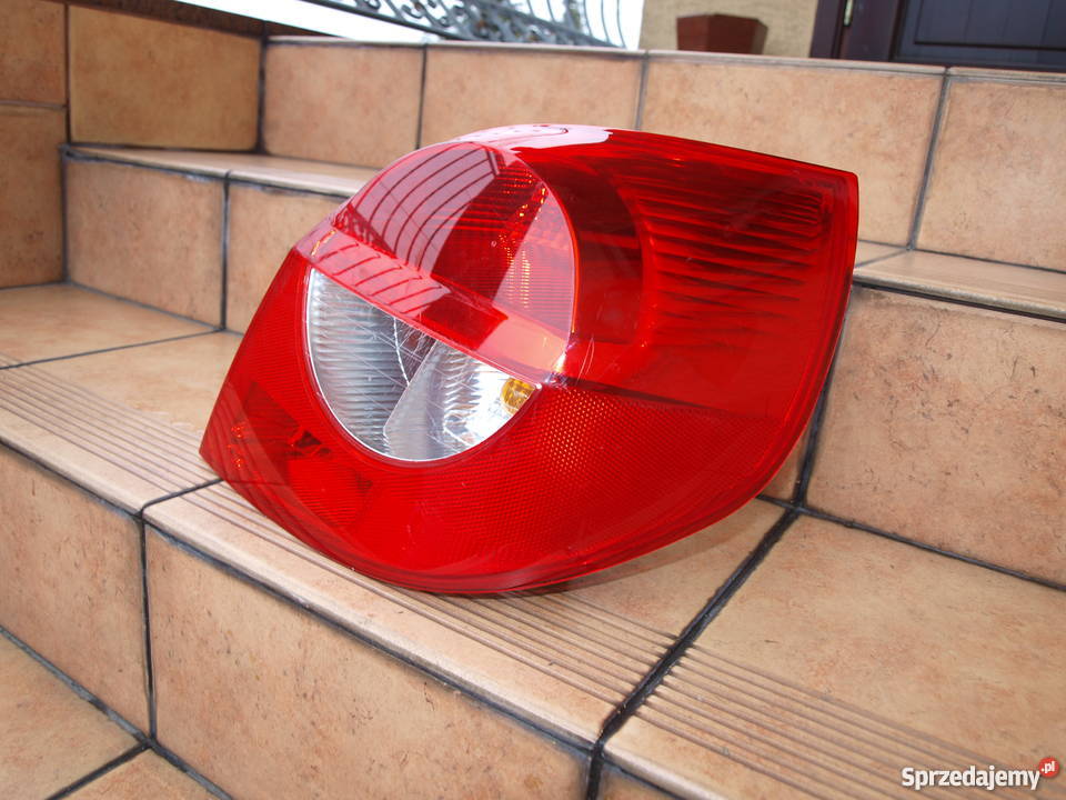 Renault Clio 3 lampa prawa tył 2005 2009r europa Prawe sprzedam