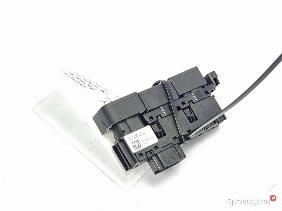 PRZYCISK VOLKSWAGEN GOLF VII 5G1927137T Lipno