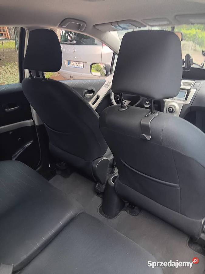 Toyota Yaris II super utrzymana i zadbana Chełmsko Śląskie sprzedam