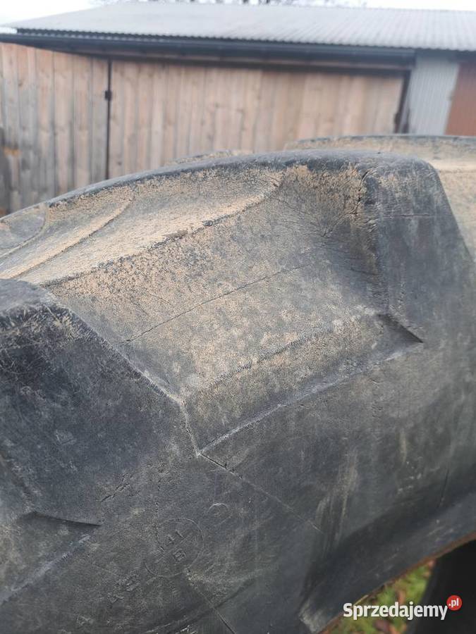 Opony 42085R38 Pirelli Ostrów-Kolonia sprzedam