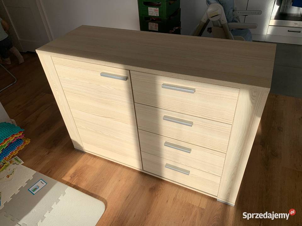 Komoda 120x85x42 robiony ma wymiar Komody Wesoła