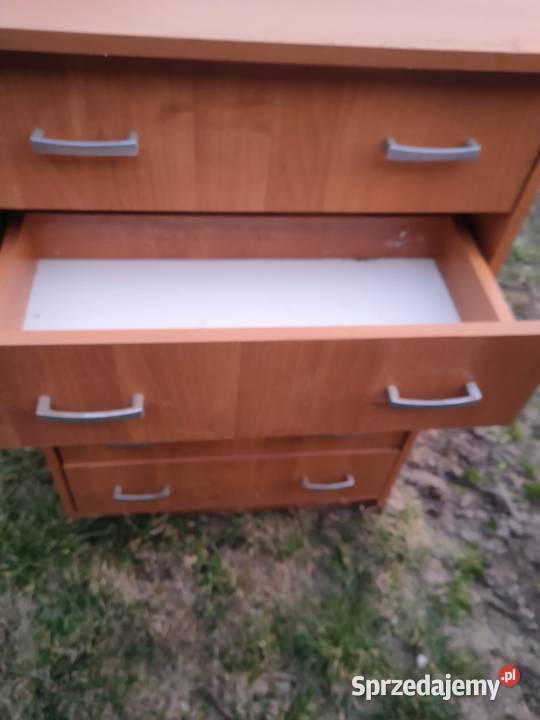 Sprzedam mebel Czołki